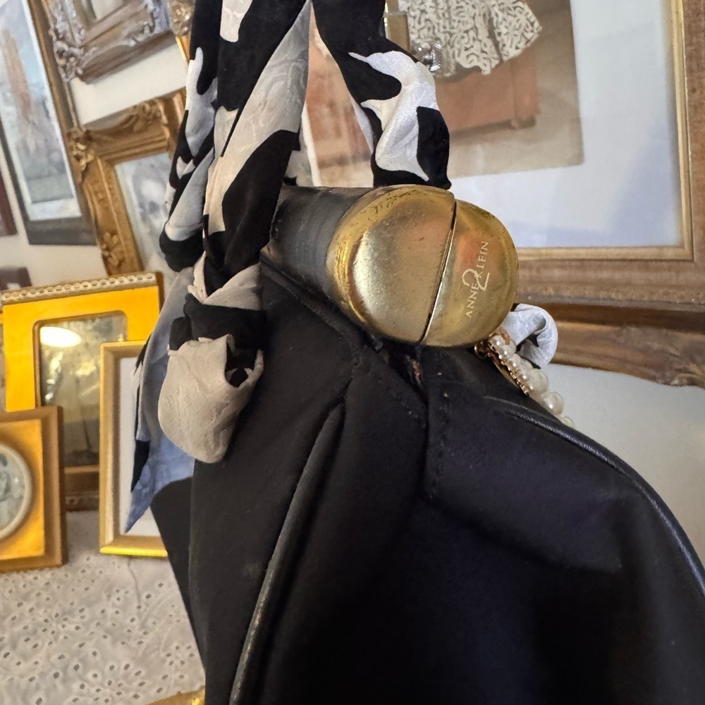 Anne Klein 2 Handbag - Picture 8 of 16